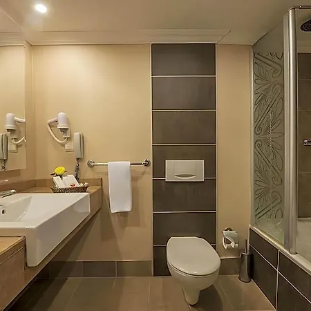 Kaya Hotel